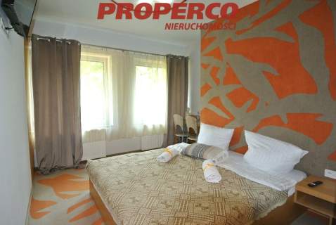 Hale, hotel, restauracja, budynek, działka 1,5ha