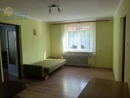 Gospodarstwo rolne zabudowane w Łasiecznikach