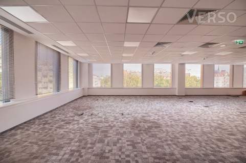 Open space, gabinety, sale konf. Leed Platinum