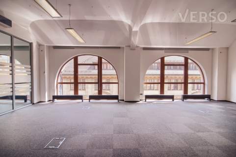 Open space, gabinet, sala konf. Piękna kamienica