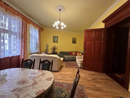 Przetronne 4 pokojowe, balkon kamienica ok Matejki
