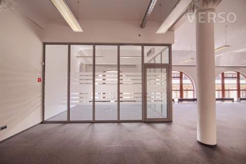 Open space, gabinet, sala konf. Piękna kamienica