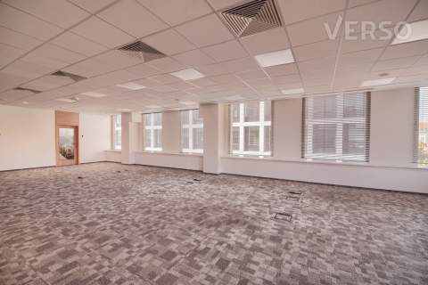 Open space, gabinety, sale konf. Leed Platinum
