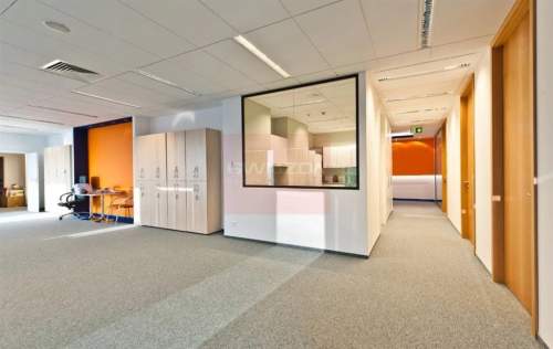 Nieruchomość komercyjna do wynajęcia, 180 m2, Warszawa