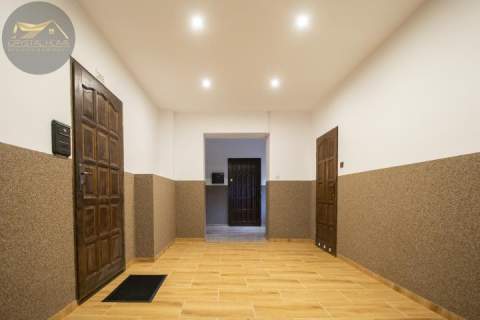 Biuro 48m2, parking / gotowe do wprowadzenia