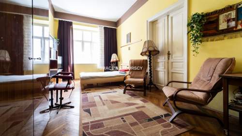 3 pok z balkonem w centrum - ul. Staszica