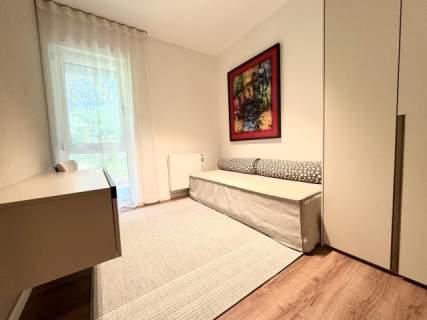 LUKSUSOWY DOM NAD MORZEM - 4 APARTAMENTY NIEZALEZNE