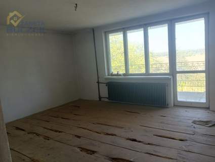 Gospodarstwo rolne zabudowane w Łasiecznikach