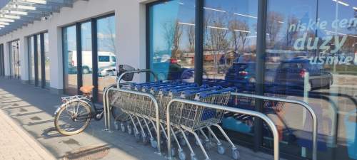 Sprzedam nowe działające Centrum Handlowe Warszawa