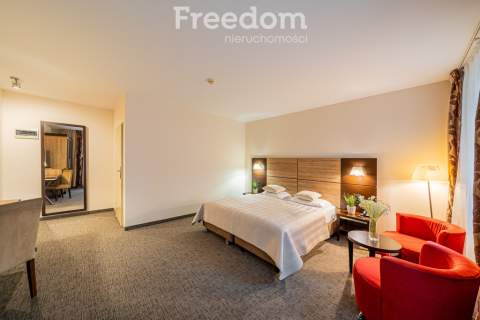 Zadbany apartament w Hotelu 4 