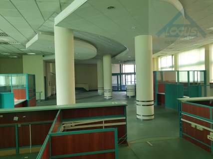 Ursynów oferujemy do wynajęcia biuro 1800 m2