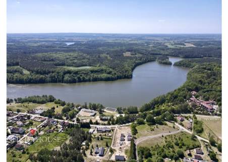 Na sprzedaż piękny ekologiczny dom nad jeziorem