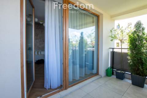 4-pokojowy apartament z dużym balkonem Michałów.