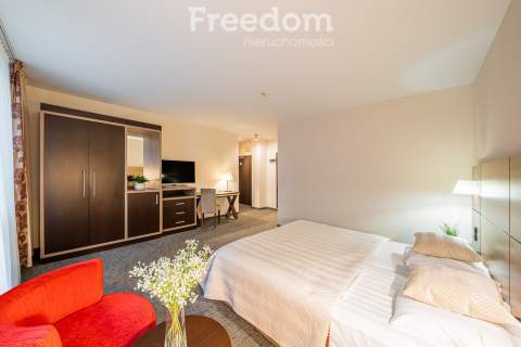 Zadbany apartament w Hotelu 4 