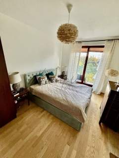 3 pokoje/ 75m2/ 2 balkony/ 2x garaż/ zielono