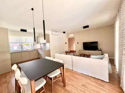 LUKSUSOWY DOM NAD MORZEM - 4 APARTAMENTY NIEZALEZNE