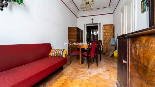 3 pok z balkonem w centrum - ul. Staszica