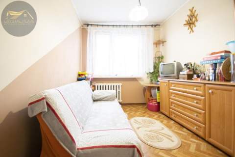 2pokojowe mieszkanie na Osiedlu Młodych z balkonem
