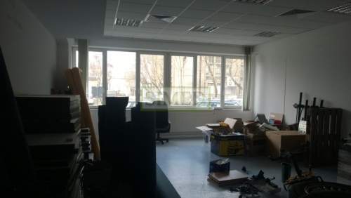 Biurowiec , 670 m 2 , biuro, usługi , Praga