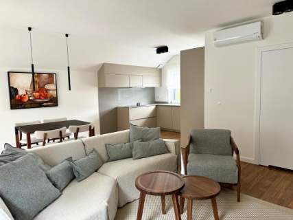 LUKSUSOWY DOM NAD MORZEM - 4 APARTAMENTY NIEZALEZNE