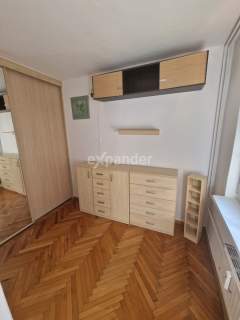 Słoneczna kawalerka na parterze na Tarninowie