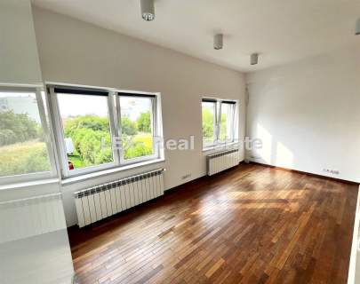 Do wynajęcia lokal biurowy 88 m2 w Ursusie.