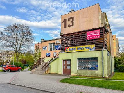 Lokal usługowy na osiedlu wielorodzinnym