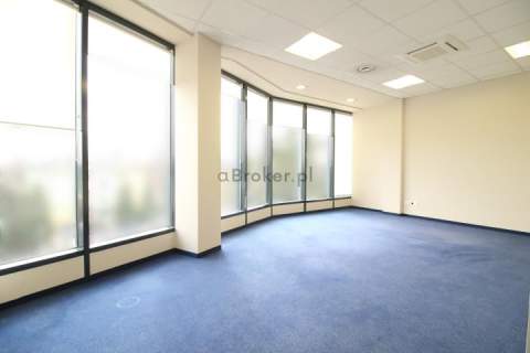 Lokal 360 m2 12 pokoi duży parking