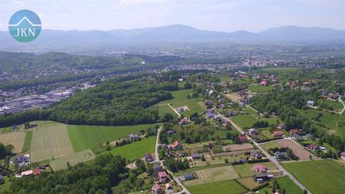 Działka ukryta w zielonym zaciszu nad strumieniem