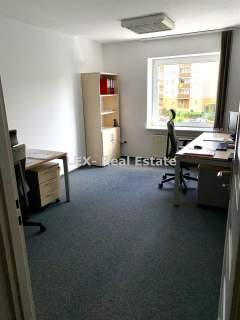 Do wynajęcia lokal biurowy 187 m2 w Ursusie.