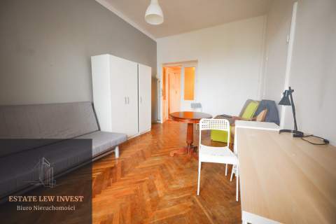 Mieszkanie w ścisłym centrum 63m2, 3pokoje, balkon