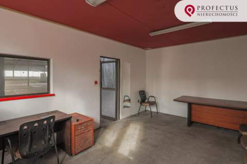 Magazyn 1470 m2, Gdańsk Blisko tunelu pod Martwą Wisłą.