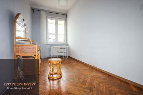 Mieszkanie w ścisłym centrum 63m2, 3pokoje, balkon