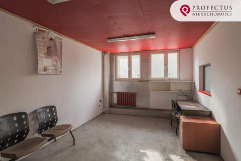 Magazyn 1470 m2, Gdańsk Blisko tunelu pod Martwą Wisłą.