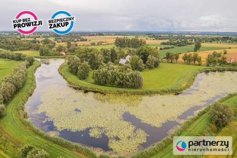 Dom na działce z 40 metrową linią brzegową rzeki