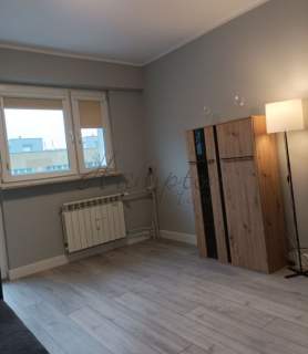 3 POKOJE/ PO KOMPLEKSOWYM REMONCIE/ Z BALKONEM