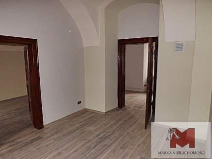 Kamienica usługowa, 880 m2, Koźle centrum