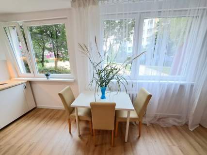PO REMONCIE-2POK-36M2-BALKON-PIWNICA-MIEJSKIE MED.
