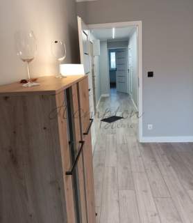 3 POKOJE/ PO KOMPLEKSOWYM REMONCIE/ Z BALKONEM