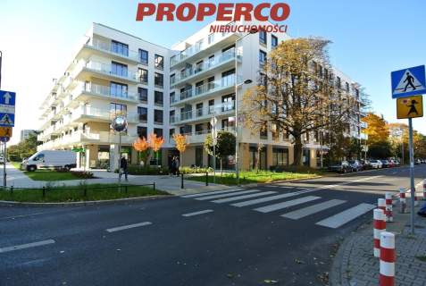 Lokal 81m2, front, Wola, metro Ks. Janusza