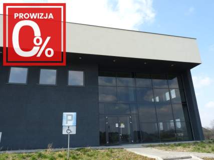 Nowoczesna hala z biurowcem w Zakliczynie