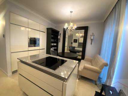 Jasne Błonia, Luksusowy apartament 120 m2