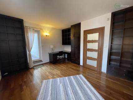 3 POK APARTAMENT PRZY LESIE KABACKIM 