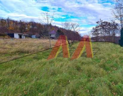 MIESZKANIOWO USŁUGOWA , 20 AROWA