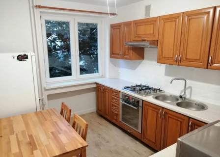 CENTRUM-ROZKŁADOWE-2POK-52M2-MEDIA MIEJSKIE-BALKON