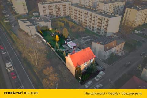 Dom Tarnowskie Góry, Śródmieście. Działka 1094 m2