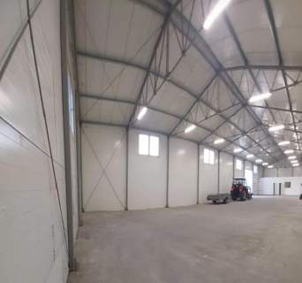 Magazyn do wynajęcia, 450 m2, Mokre