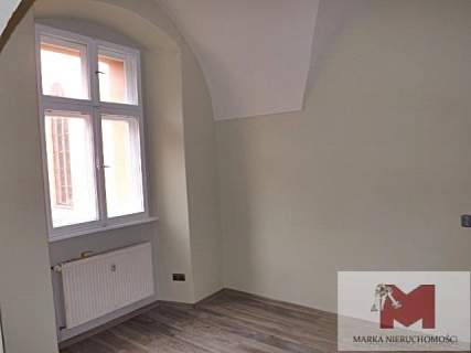 Lokale 15-75m2 / Koźle centrum