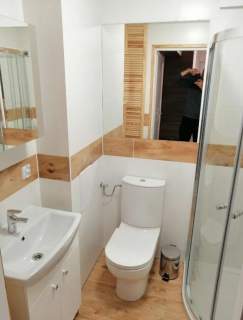 CENTRUM-ROZKŁADOWE-2POK-52M2-MEDIA MIEJSKIE-BALKON