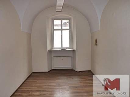 Lokale 15-75m2 / Koźle centrum